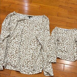 Never worn- Mommy and Me Neutral Leopard Print Long Sleeve Tops